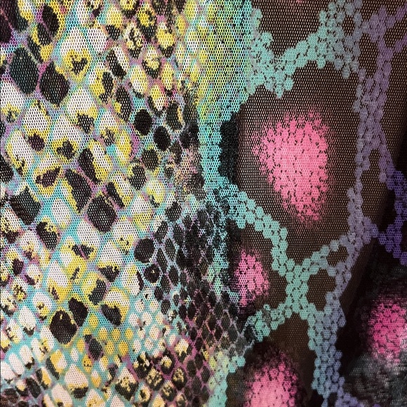 Fashion Nova Sassy Slither Multicolor Semi Shear Snakeskin Bodysuit Size Medium - Picture 5 of 14